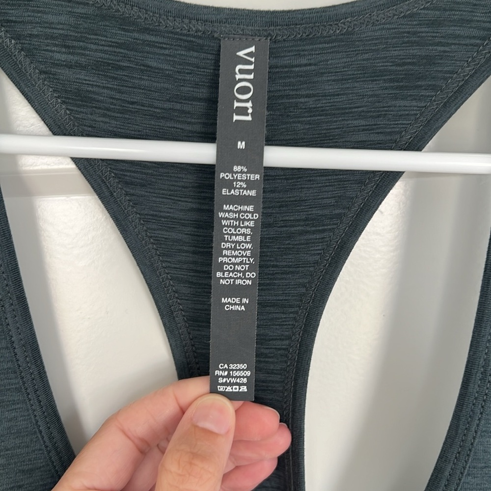 Vuori Lux Jumpsuit NWOT - Picture 3 of 14